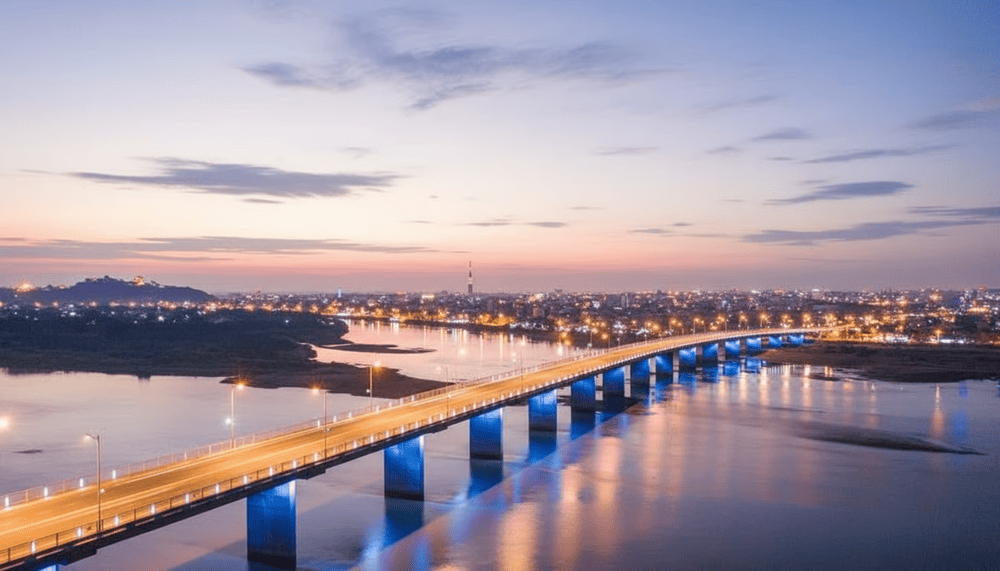 Cầu Thị Nại như một dải &aacute;nh s&aacute;ng rực rỡ, lung linh, đầy tr&aacute;ng lệ (Nguồn: Internet)